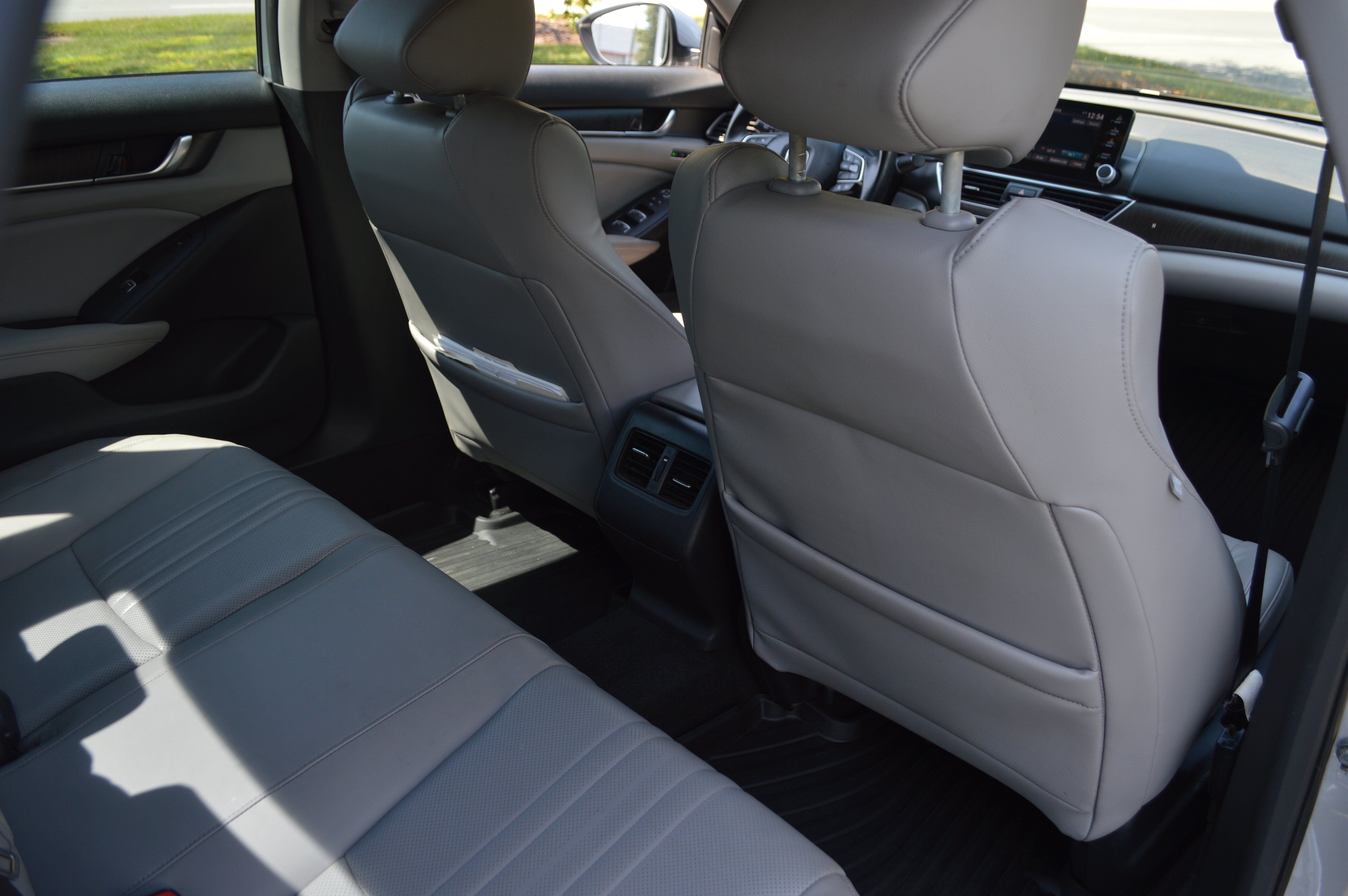 Used 2018 Honda Accord Touring image 26