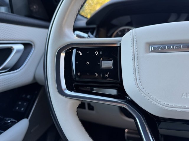Used 2022 Land Rover Range Rover Velar R-Dynamic S image 25