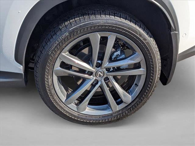 Used 2025 Lexus NX 450h+ AWD w/ Luxury Package image 23