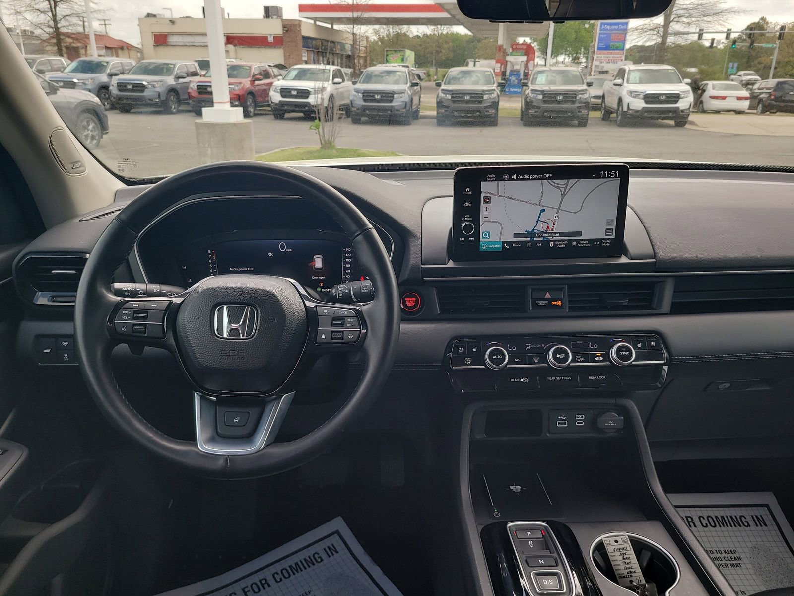 Certified 2025 Honda Pilot Elite image 26