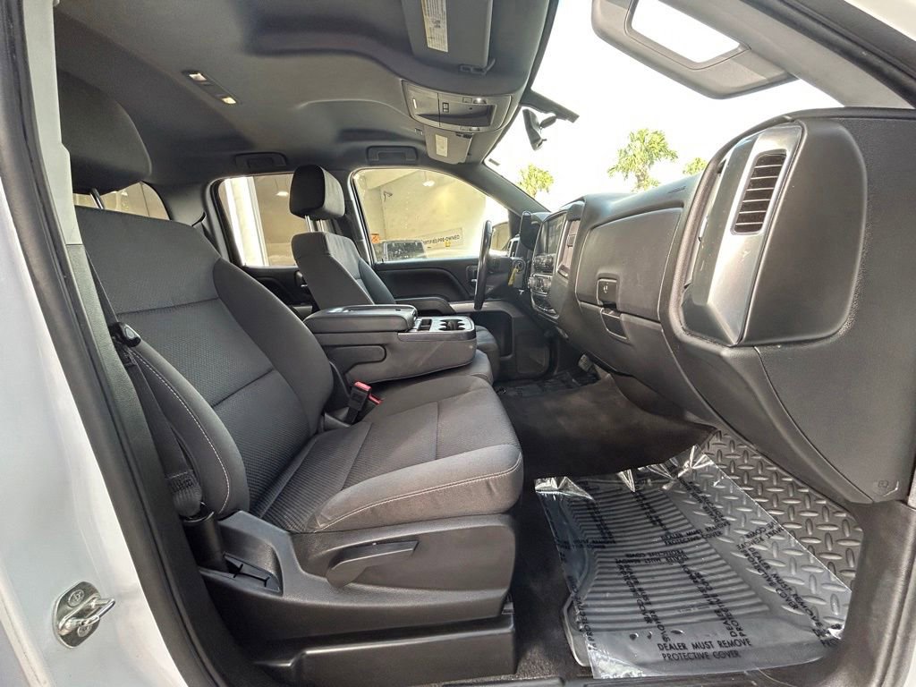 Used 2019 Chevrolet Silverado 1500 LT AWD/4WD image 24