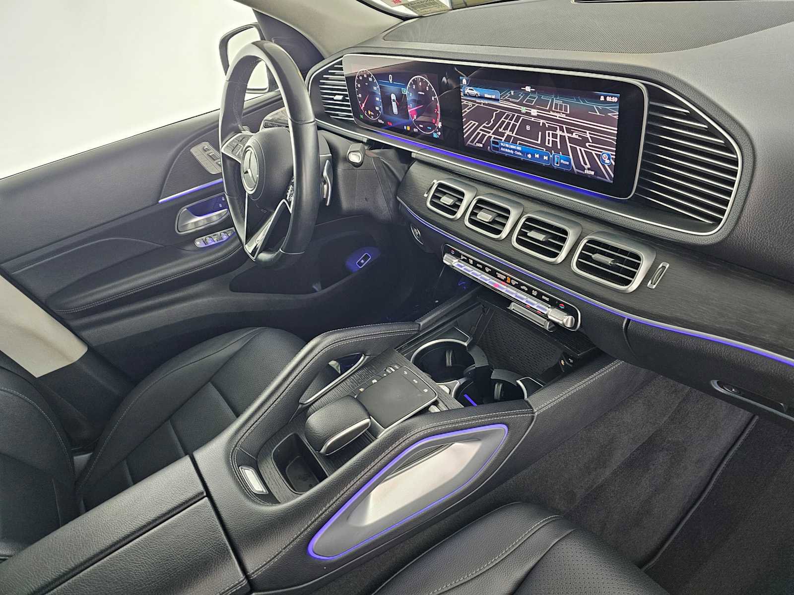 Used 2024 Mercedes-Benz GLE 350 4MATIC image 11