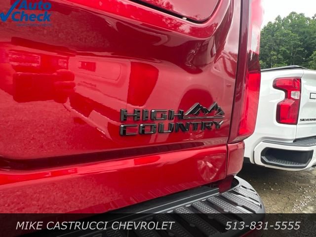 Used 2024 Chevrolet Silverado 3500 High Country w/ LPO, Dark Essentials Package AWD/4WD image 5