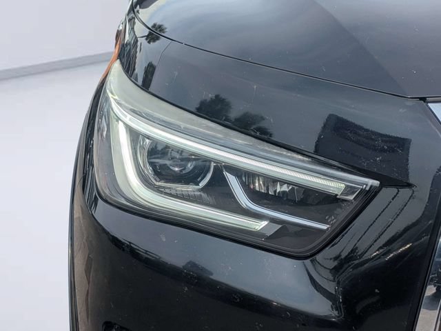 Used 2019 INFINITI QX80 Luxe w/ 22" Wheel Package RWD image 9