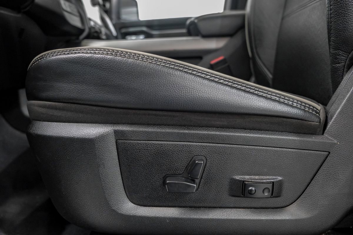 Used 2024 RAM 3500 Laramie w/ Night Edition image 33