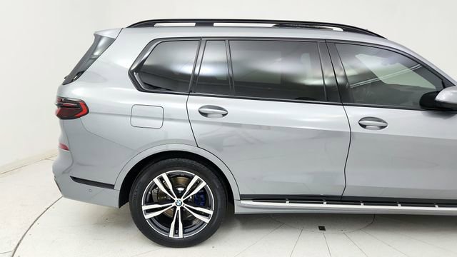 Used 2026 BMW X7 xDrive40i image 18