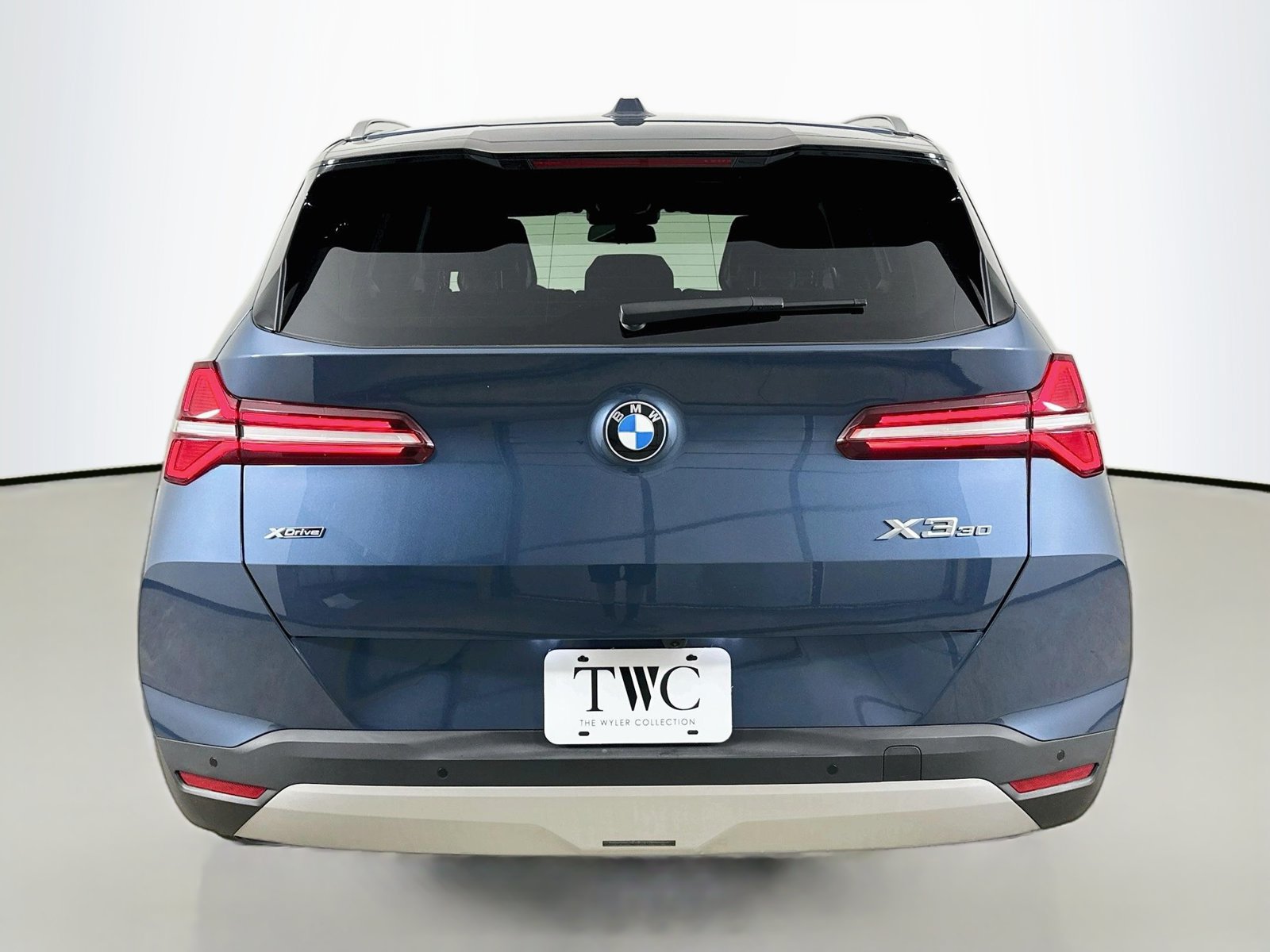 New 2026 BMW X3 xDrive30i AWD/4WD image 6