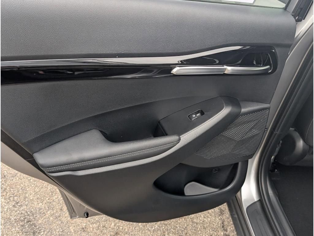 New 2026 Kia Seltos S image 11