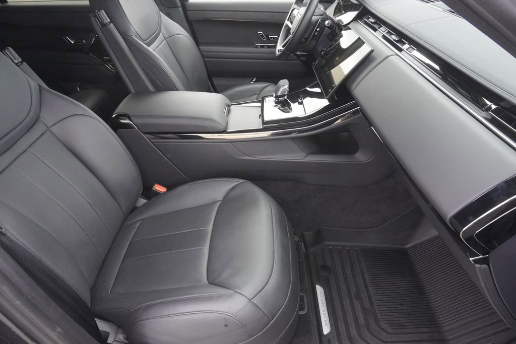 Used 2024 Land Rover Range Rover Sport Dynamic SE image 23