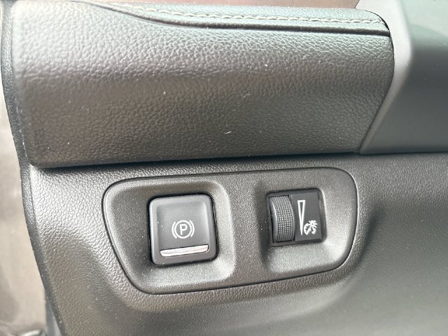 Certified 2019 GMC Acadia Denali w/ Technology Package AWD/4WD image 18
