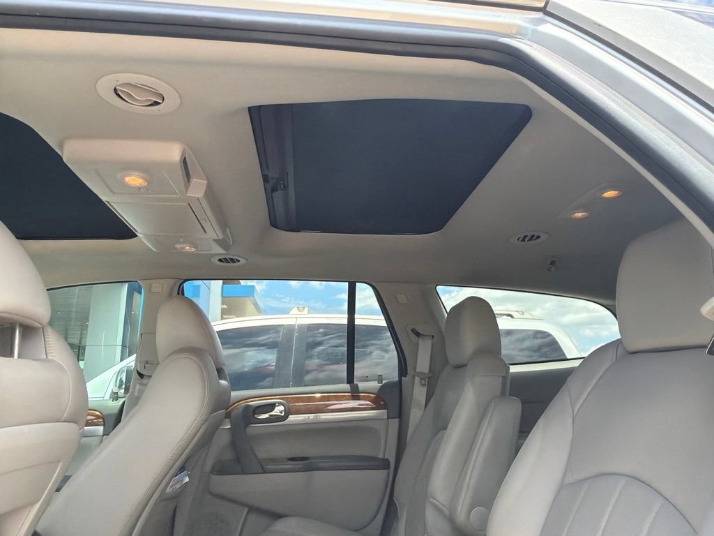Used 2012 Buick Enclave Premium FWD image 11