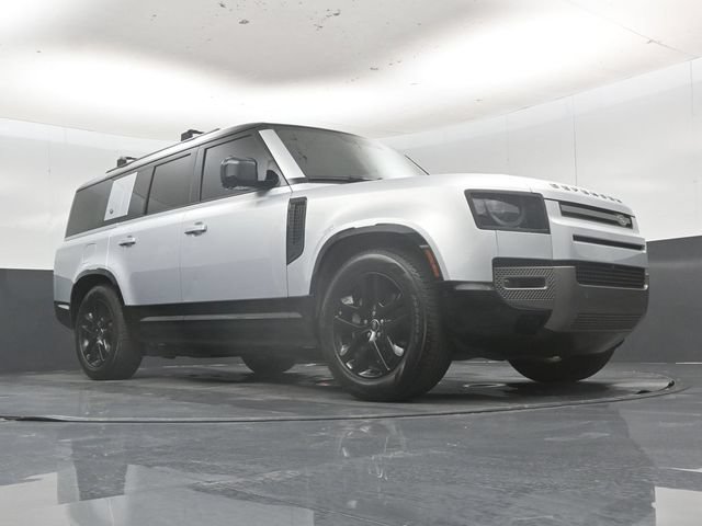 Used 2024 Land Rover Defender 130 X-Dynamic SE AWD/4WD image 53