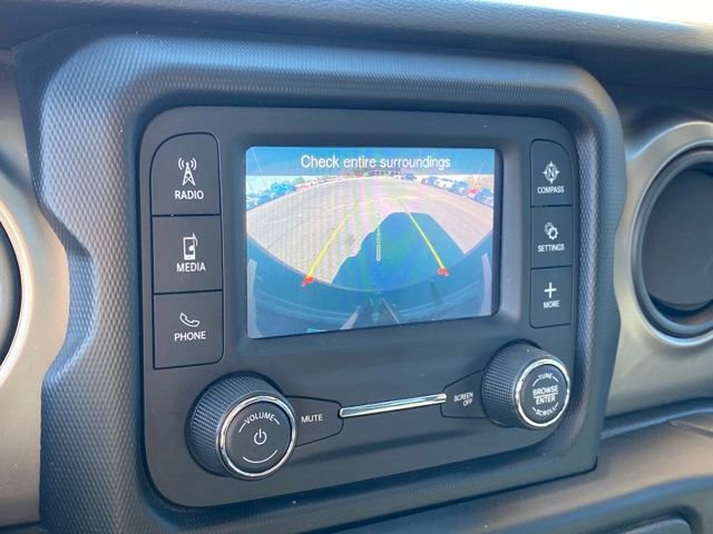 Used 2020 Jeep Wrangler Sport S image 12