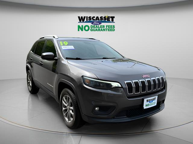 Used 2019 Jeep Cherokee Latitude Plus w/ Comfort/Convenience Group
