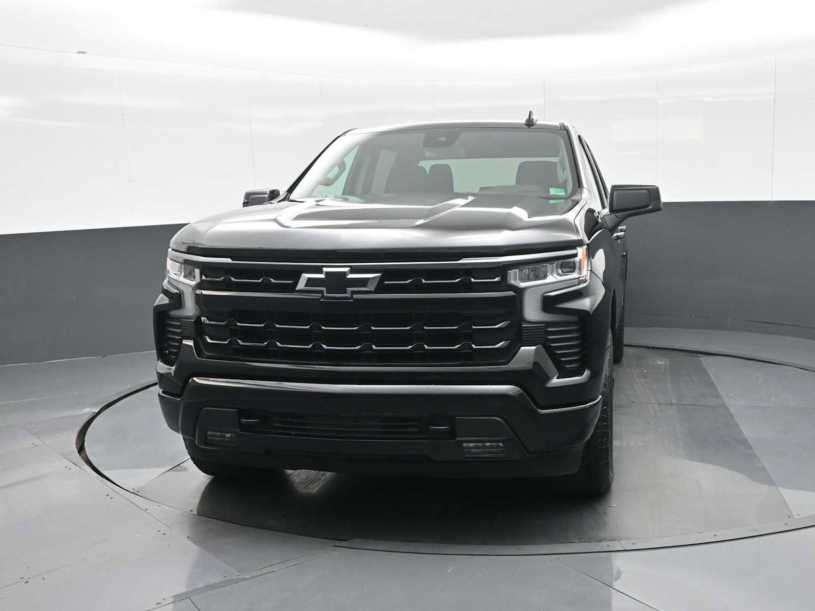 Used 2023 Chevrolet Silverado 1500 RST image 5