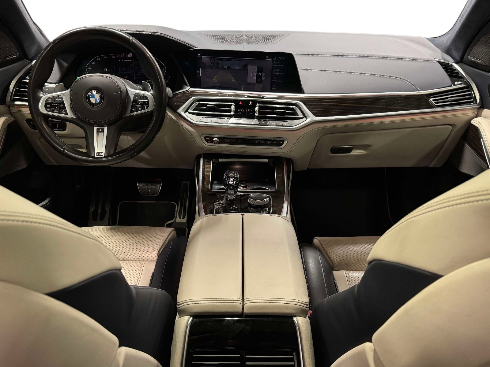 Used 2020 BMW X7 M50i image 17