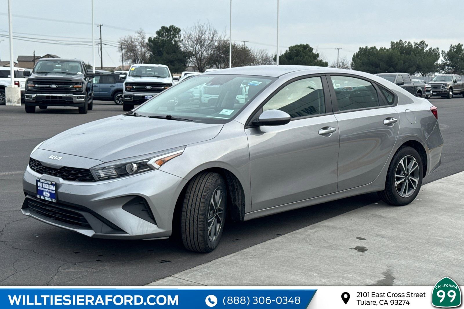 Used 2024 Kia Forte LXS image 6