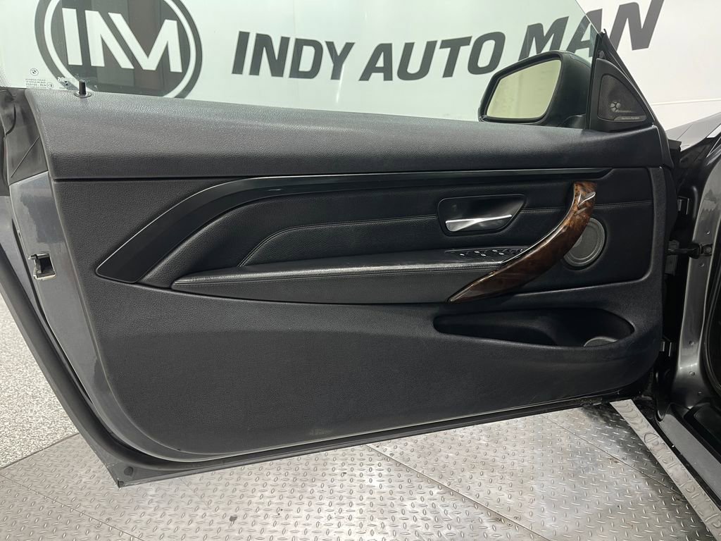 Used 2014 BMW 428i Convertible image 12