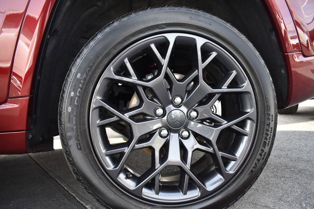 Used 2025 Jeep Grand Cherokee Summit w/ Adv Protech Group IV image 32