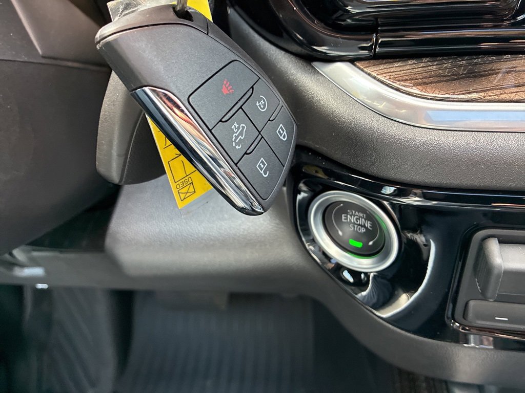 Used 2025 Chevrolet Silverado 1500 LT Trail Boss w/ Dark Appearance Package image 34