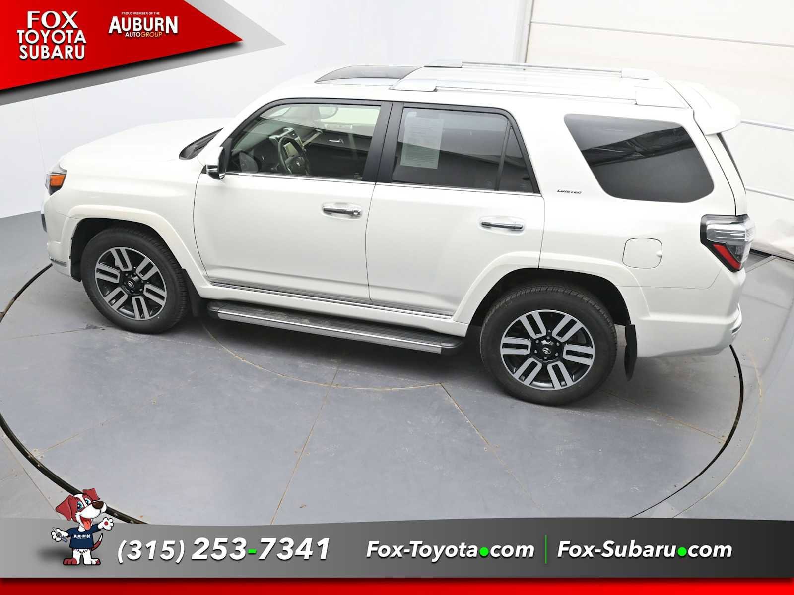 Used 2023 Toyota 4Runner Limited AWD/4WD image 32
