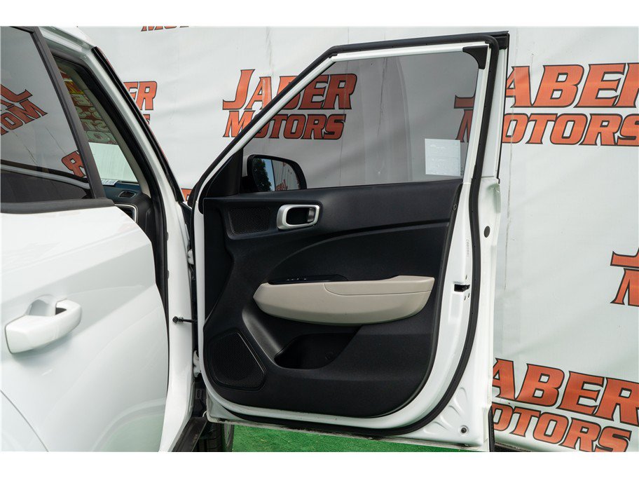 Used 2020 Hyundai Venue SEL w/ Convenience + Premium Package FWD image 46