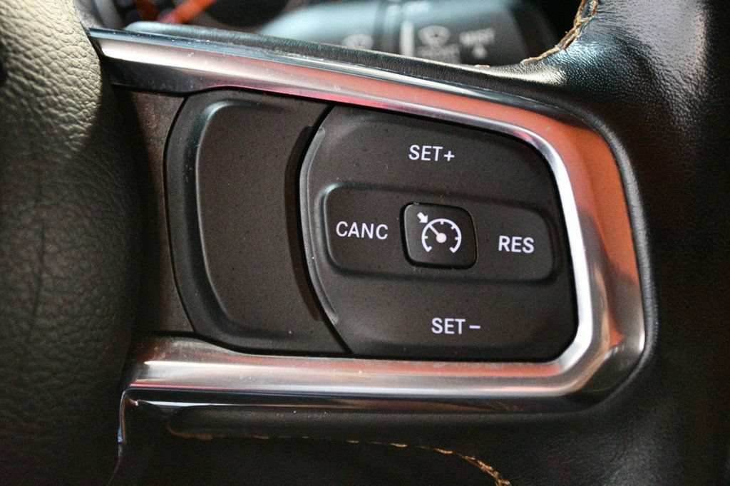 Used 2022 Jeep Gladiator Overland AWD/4WD image 50