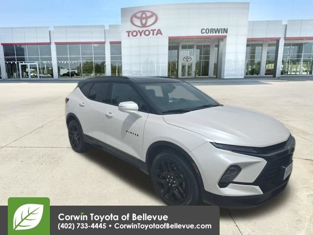 Used 2025 Chevrolet Blazer RS w/ Driver Confidence II Package AWD/4WD image 6