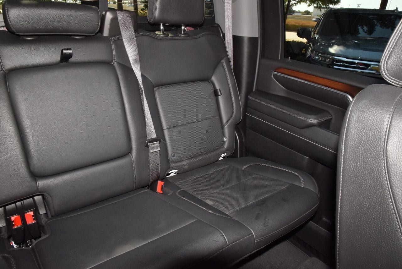 Used 2024 GMC Sierra 2500 Denali w/ Denali Reserve Package AWD/4WD image 21