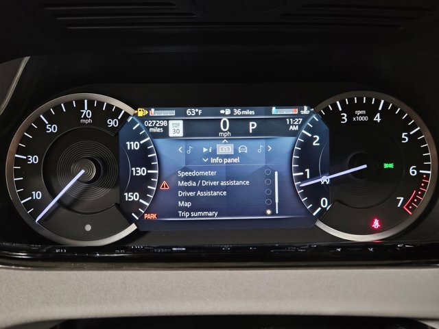 Used 2023 Land Rover Range Rover Evoque R-Dynamic SE image 11