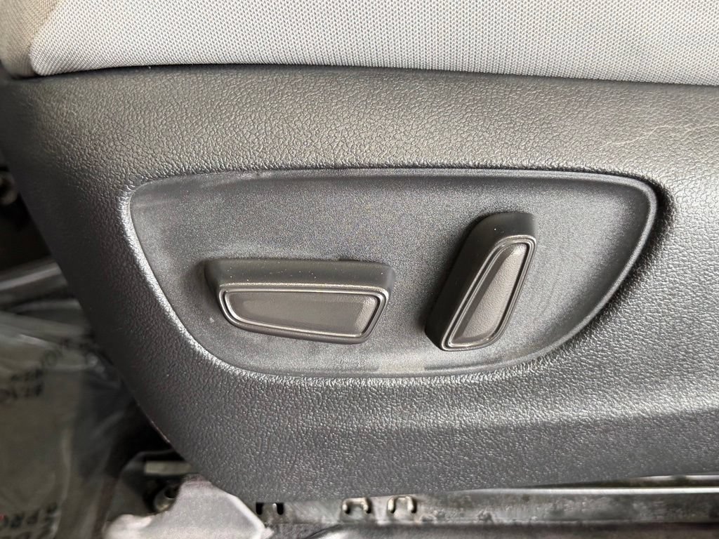 Certified 2022 Toyota Sienna LE AWD/4WD image 22
