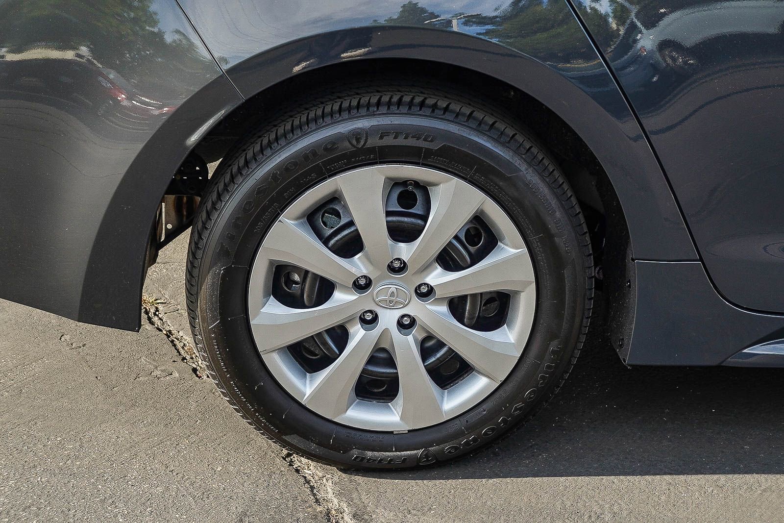 Certified 2025 Toyota Corolla LE image 12