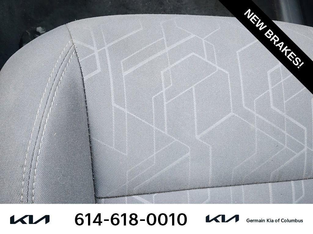 Used 2016 Toyota Tacoma TRD Off-Road image 27