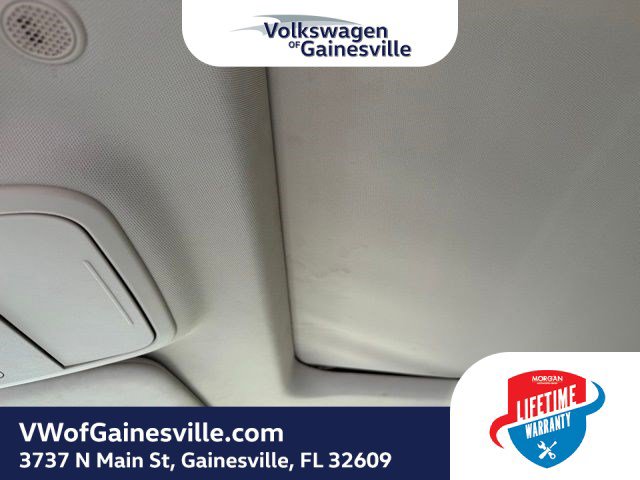 Used 2020 Ford Explorer Platinum w/ Premium Technology Package AWD/4WD image 30
