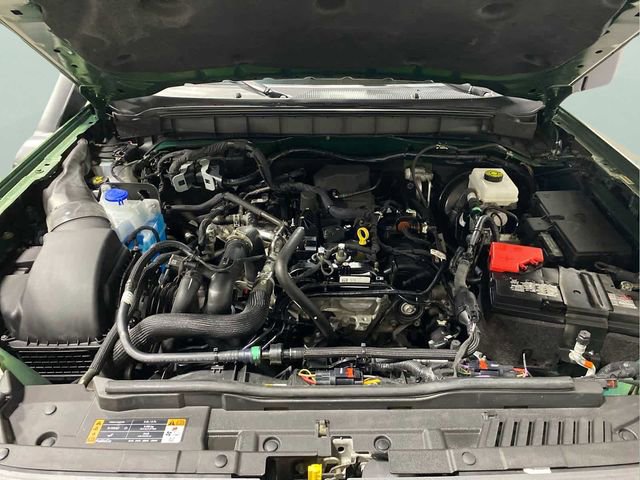 Used 2024 Ford Bronco Everglades image 32