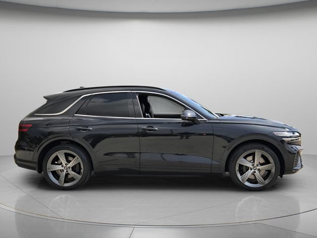 Used 2023 Genesis GV70 2.5T w/ Sport Prestige Package AWD/4WD image 5