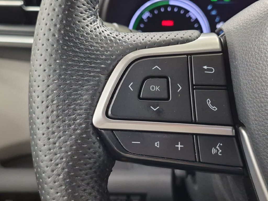 Used 2021 Toyota Sienna Limited AWD/4WD image 17