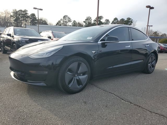 Used 2019 Tesla Model 3 Mid Range image 3
