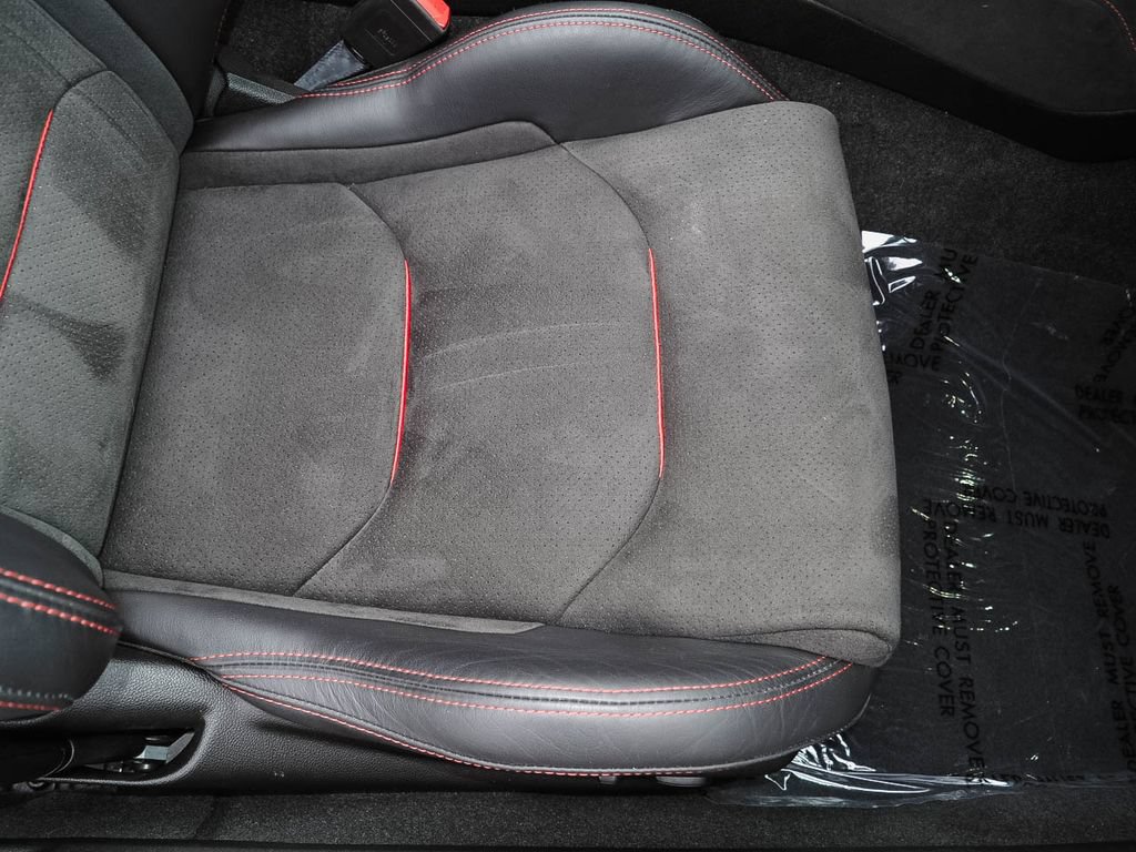 Certified 2021 Chevrolet Camaro ZL1 RWD image 18