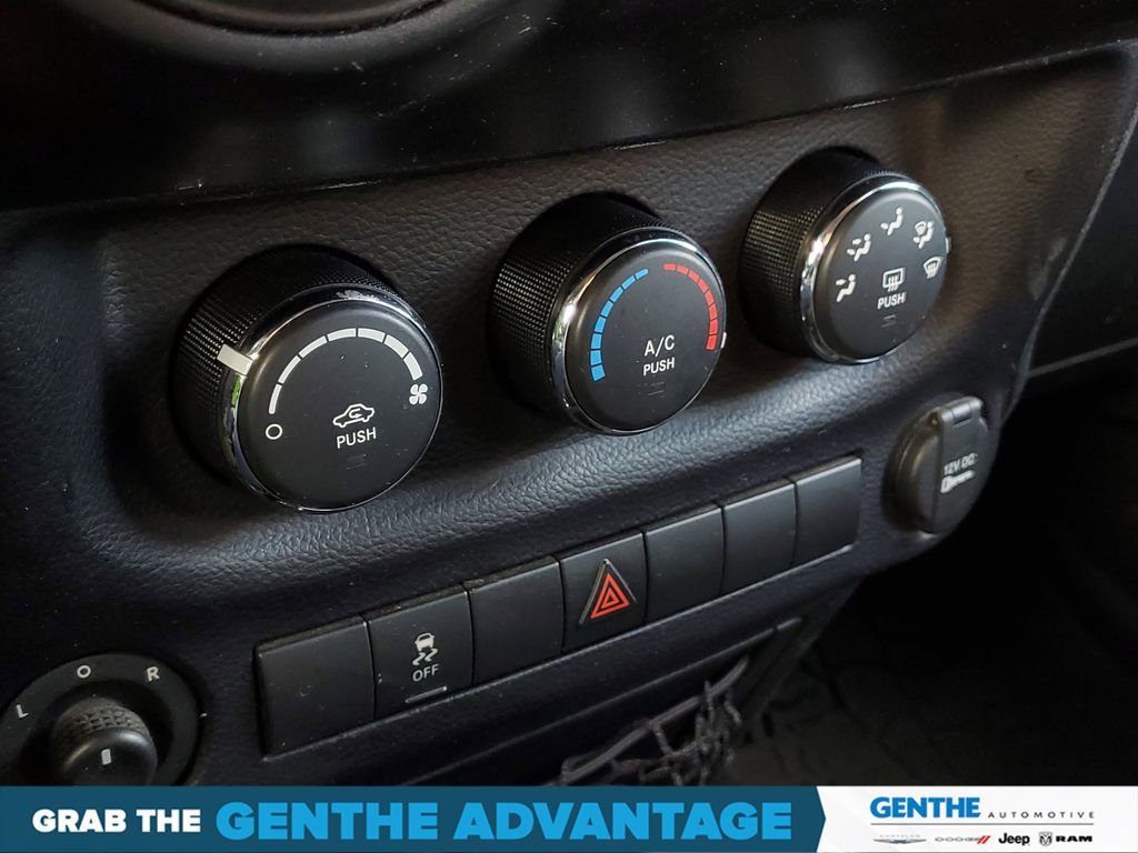 Used 2016 Jeep Wrangler Unlimited Sport image 16