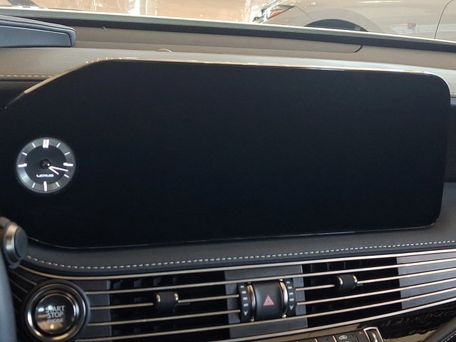 Used 2024 Lexus LS 500 AWD w/ Interior Upgrade Package image 15