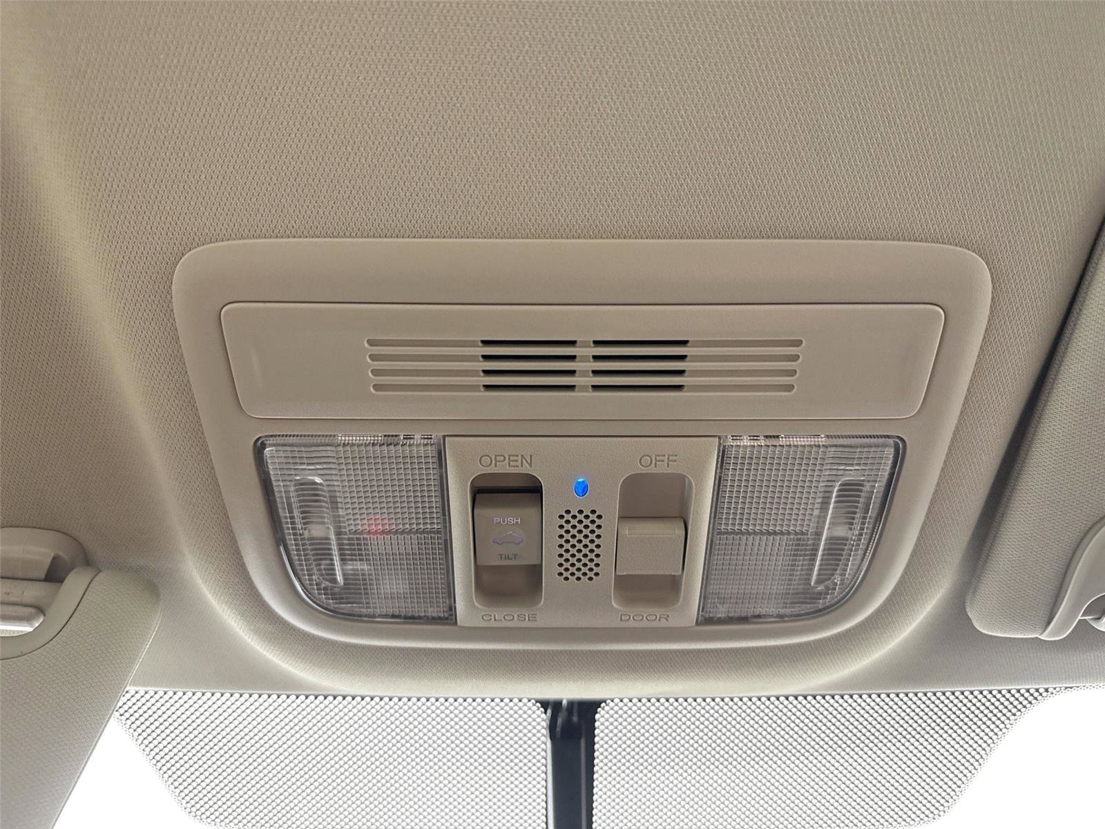 Used 2018 Honda Civic EX-L image 20