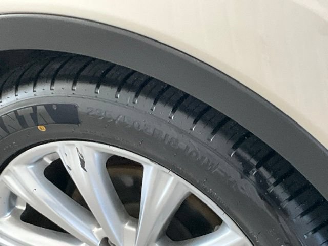 Used 2017 Ford Escape Titanium FWD image 27
