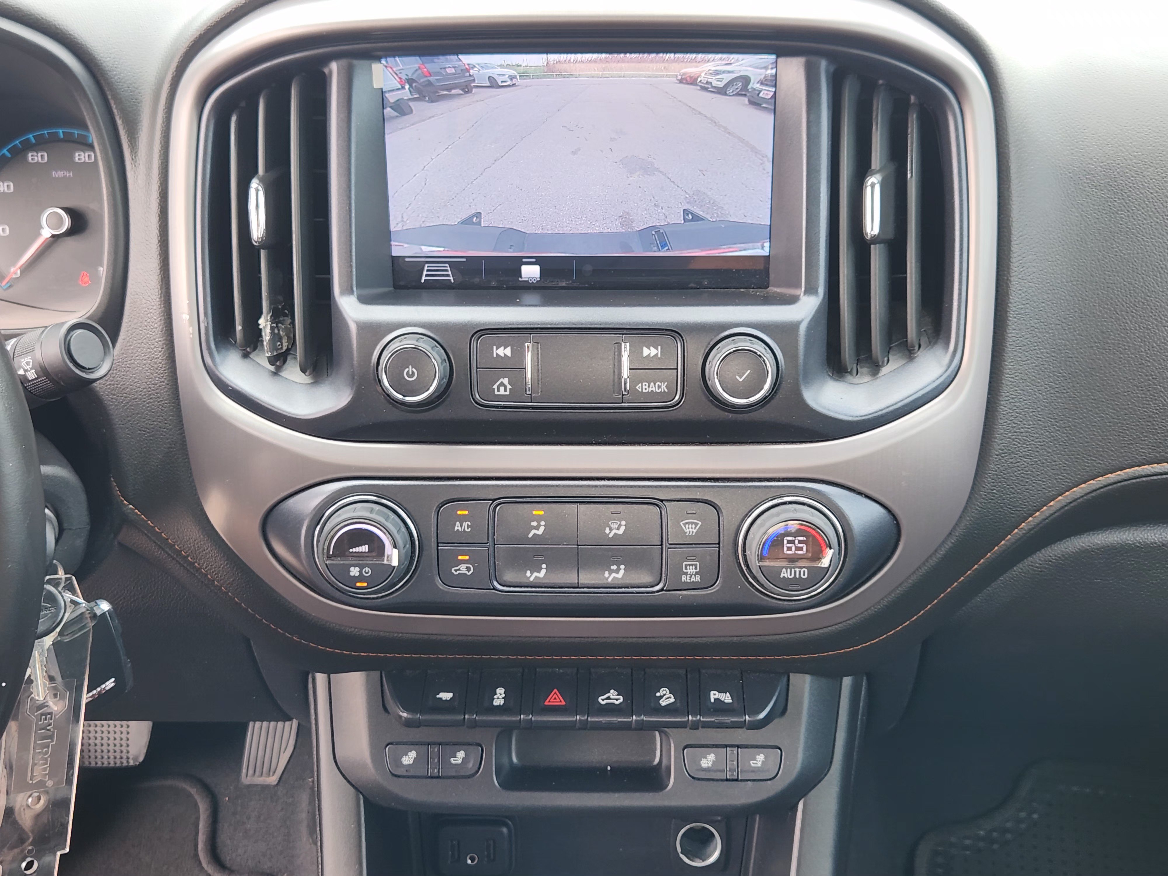 Used 2022 GMC Canyon AT4 AWD/4WD image 18