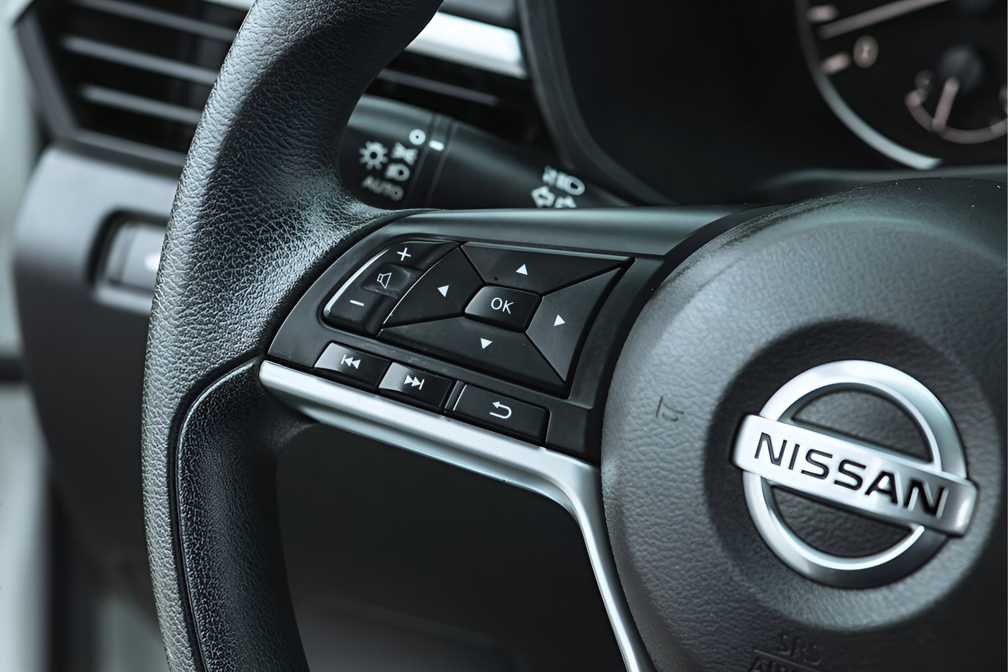 Used 2019 Nissan Altima 2.5 S FWD image 25