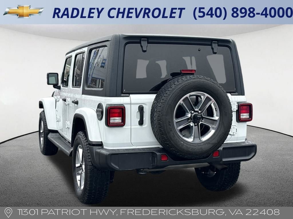 Used 2022 Jeep Wrangler Unlimited Sahara w/ Cold Weather Group image 18
