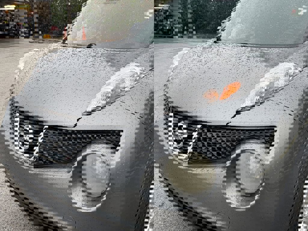 Used 2012 Nissan Juke SL image 10