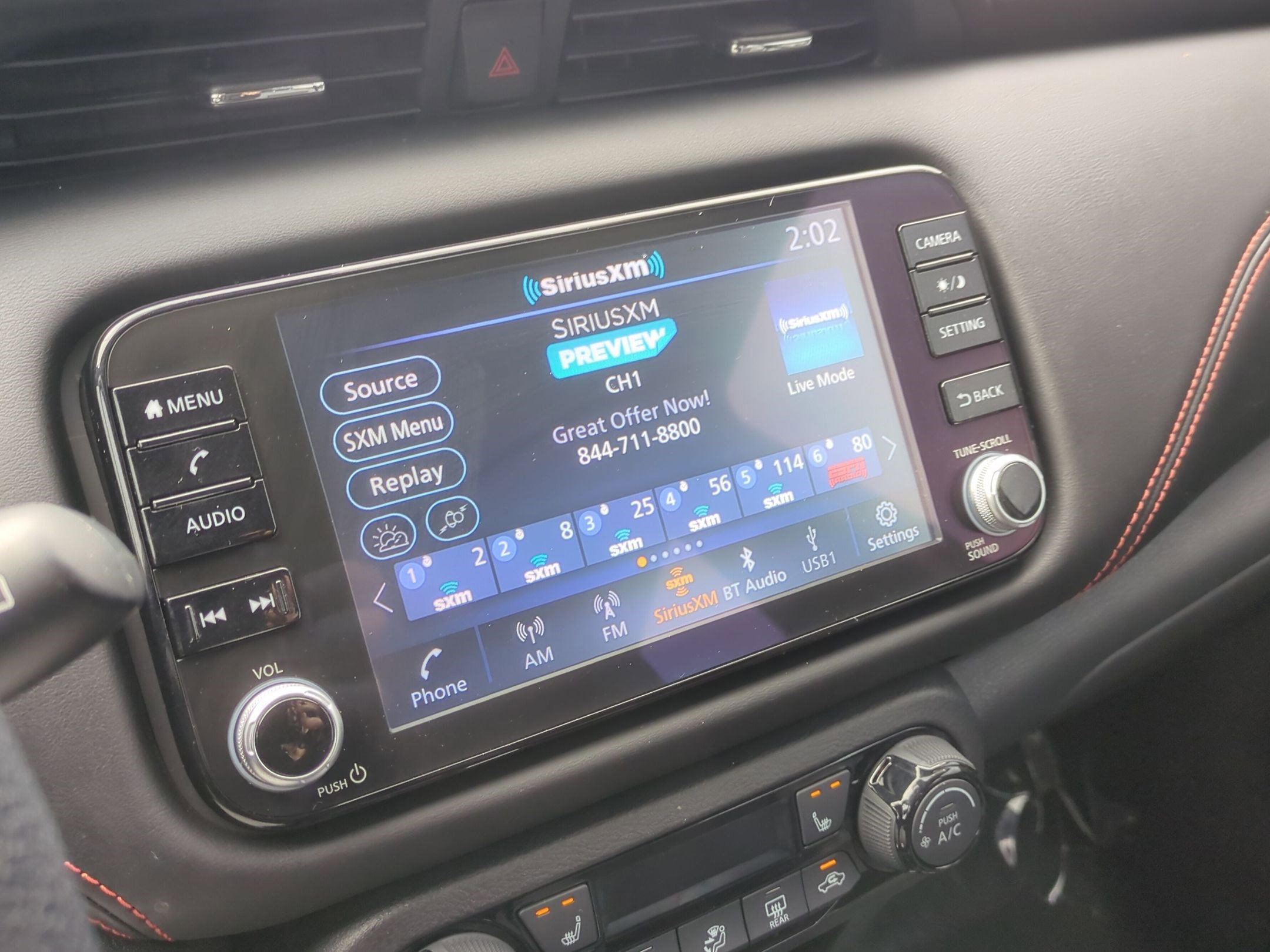 Used 2023 Nissan Kicks SR w/ SR Premium Package image 12