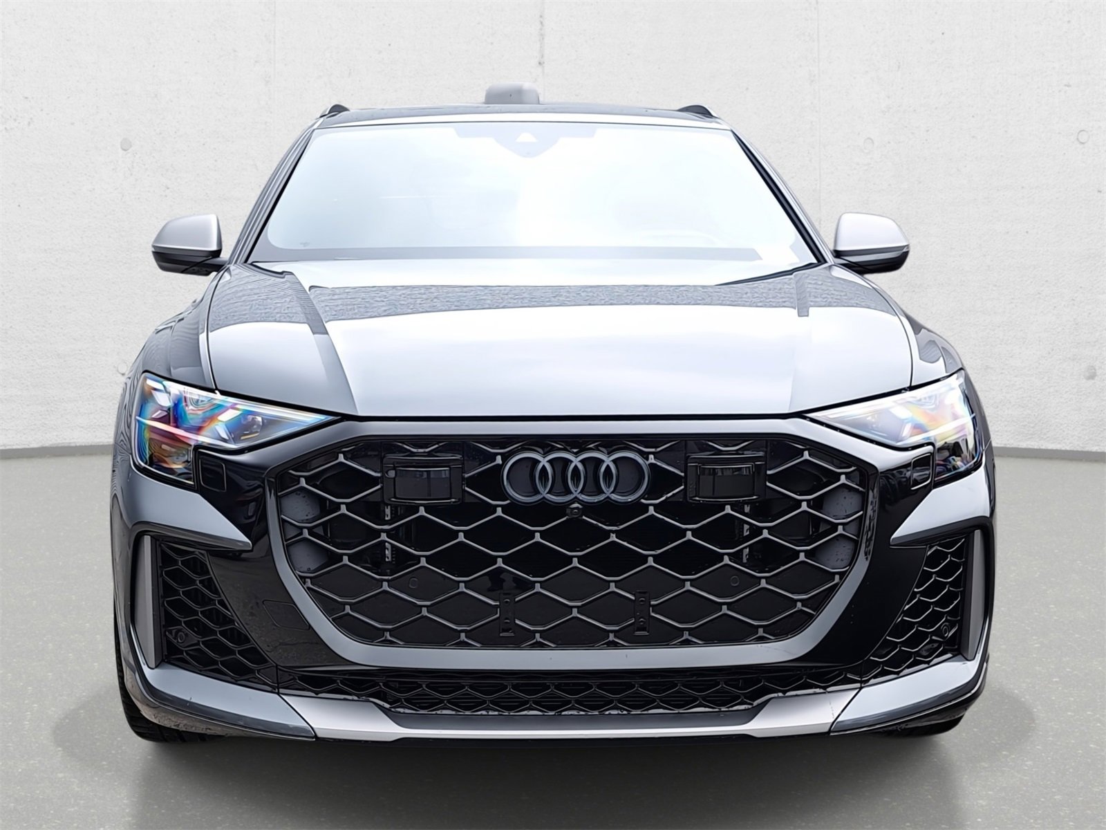 New 2025 Audi RS Q8 performance image 2