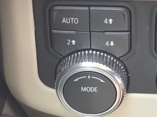 Used 2023 GMC Yukon XL Denali w/ LPO, Floor Liner Package AWD/4WD image 34